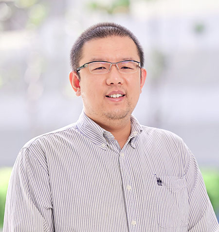 Investor Zhang Liu Chen